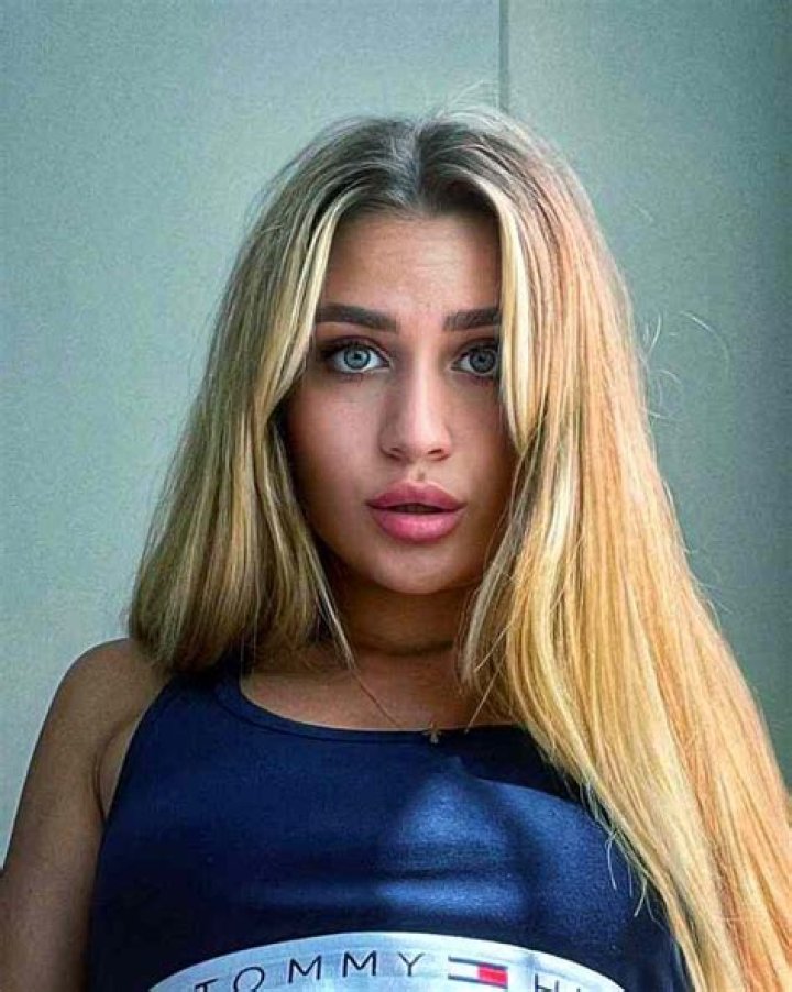 
Alisha Marie Height, Weight, Net Worth, Age, Birthday, Wikipedia, Who, Nationality, Biography 