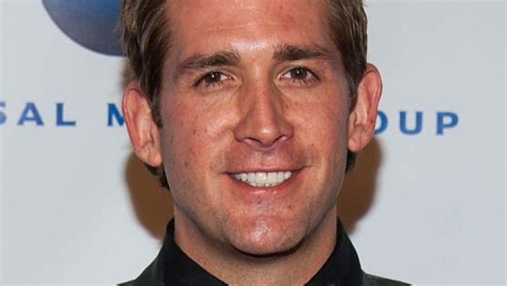 Eric Szmanda Age, Weight, Height, Measurements