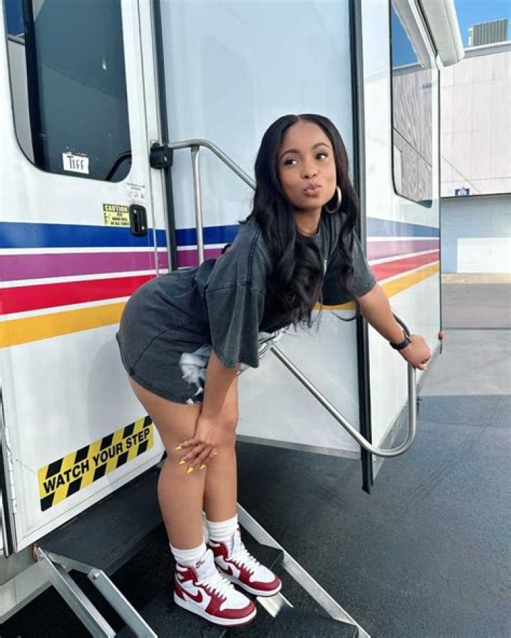 Hannaha Hall Age, Wiki, Height, Weight, Boyfriend, Family & More