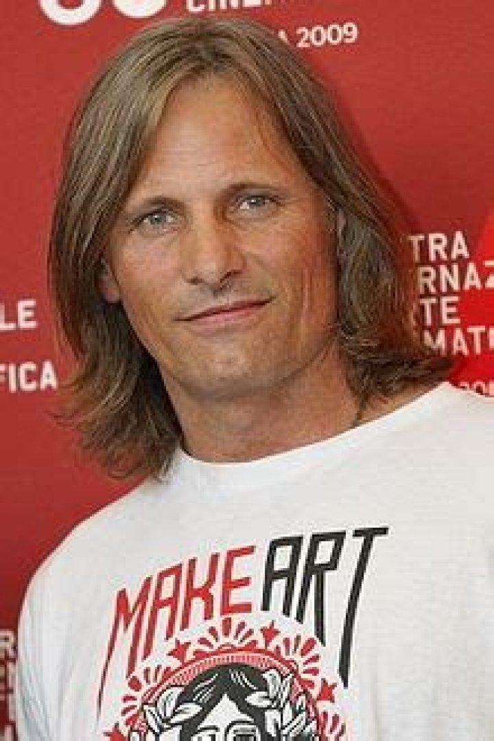 
How Much Money Does Viggo Mortensen Make? Latest Income Salary
