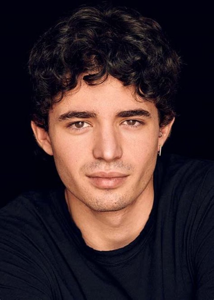 Through My Window Actor Hugo Arbues Wiki, Age & Girlfriend