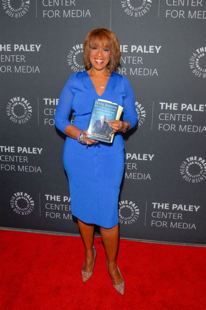 King Charles Star Gayle King Shares Swimsuit Photo From Cancun