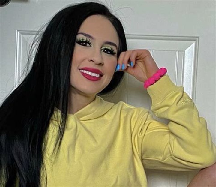 Ashley Kaltwasser in Bathing Suit Says "Thank You" — Celebwell