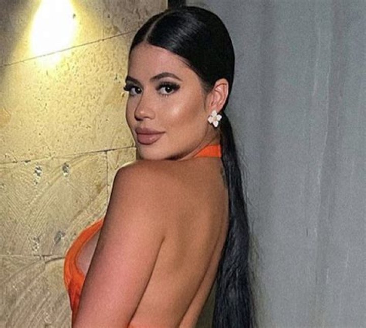 La Dura in Bathing Suit Says "Focus on the Good" — Celebwell