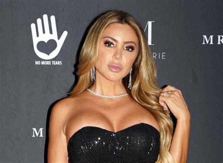 Larsa Pippen in Bathing Suit Has a "Sunday Funday" — Celebwell