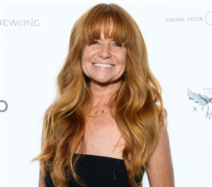 Patsy Palmer in Bathing Suit Says "Don't Look Back" — Celebwell