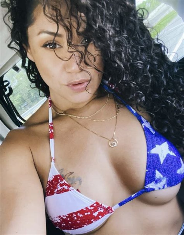 Pearl Gonzalez in Bathing Suit Says "Happy Memorial Day" — Celebwell