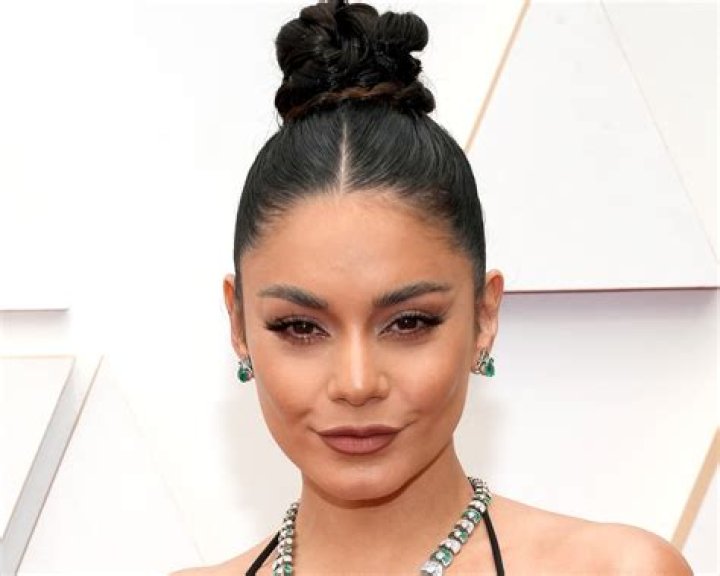 Vanessa Hudgens in Bathing Suit is "Dreamy" — Celebwell