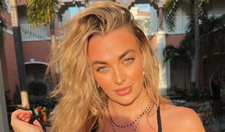 SI Swimsuit Model Joely Live Shares Swimsuit Photo as "Summers Over"