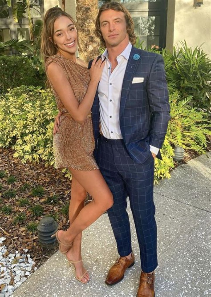 Sophia Culpo Wiki, Boyfriend, Age, Net Worth, Height, Sisters, Parents & More