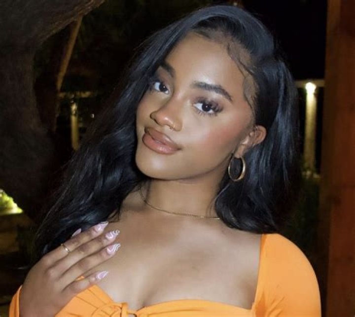 The Challenge Star Jada Sasha Shares Swimsuit Photo of "Jersey Summer"